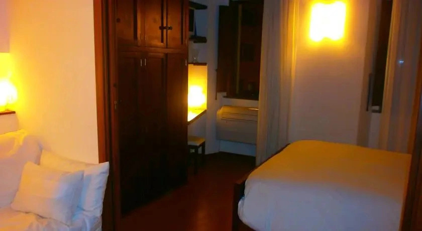 Romantica Suite