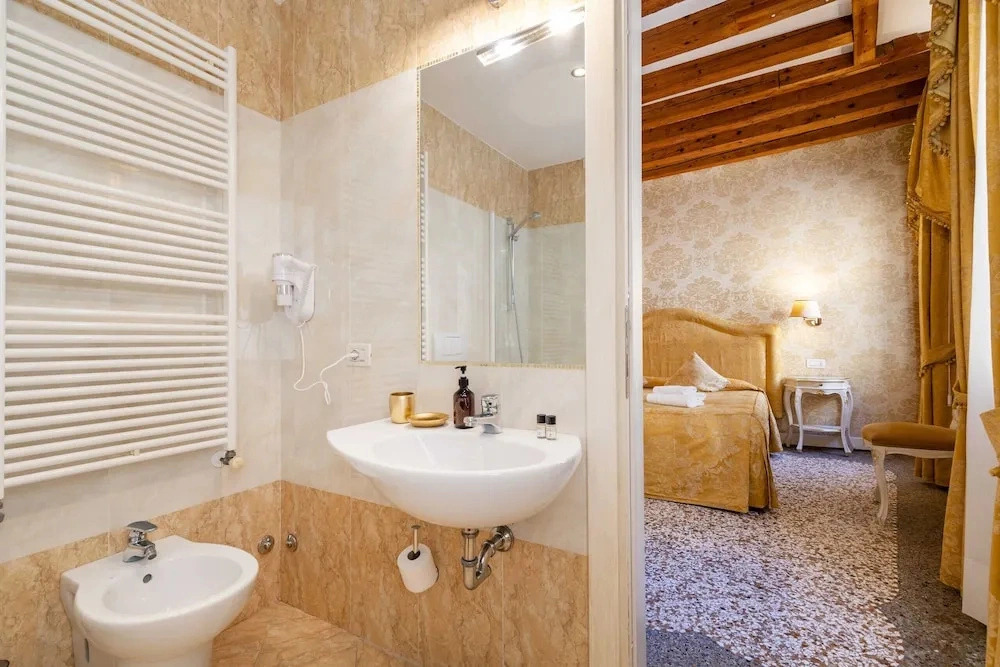 Ca di Malta Room 2 by Wonderful Italy