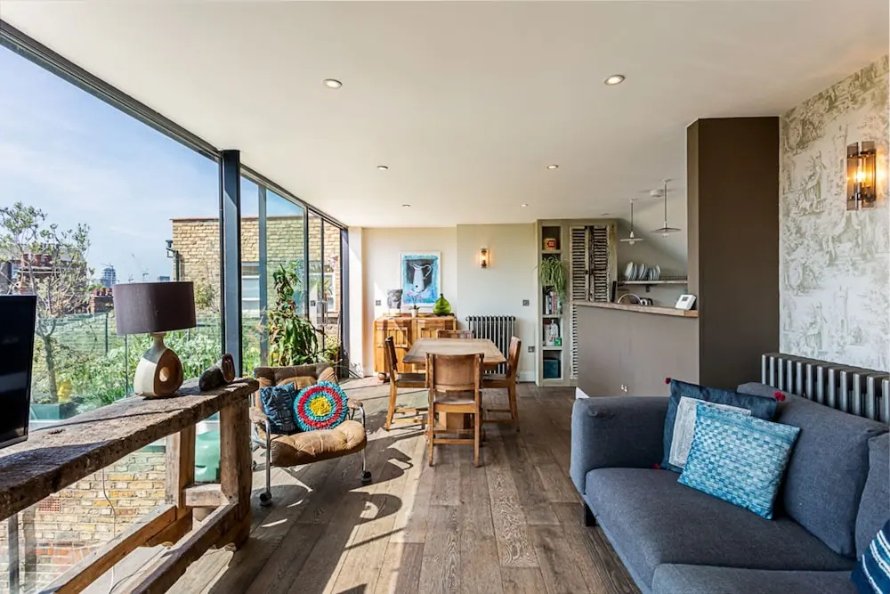 Stunning Penthouse Apartment Near Battersea Park