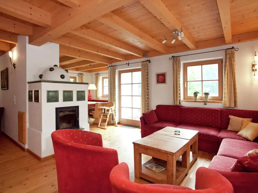 Chalet in Konigsleiten Near Ski Bus, Pool