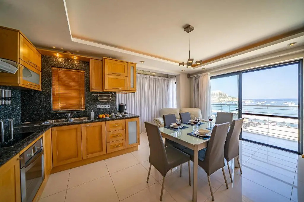 Marsalforn Apartment Del Mar