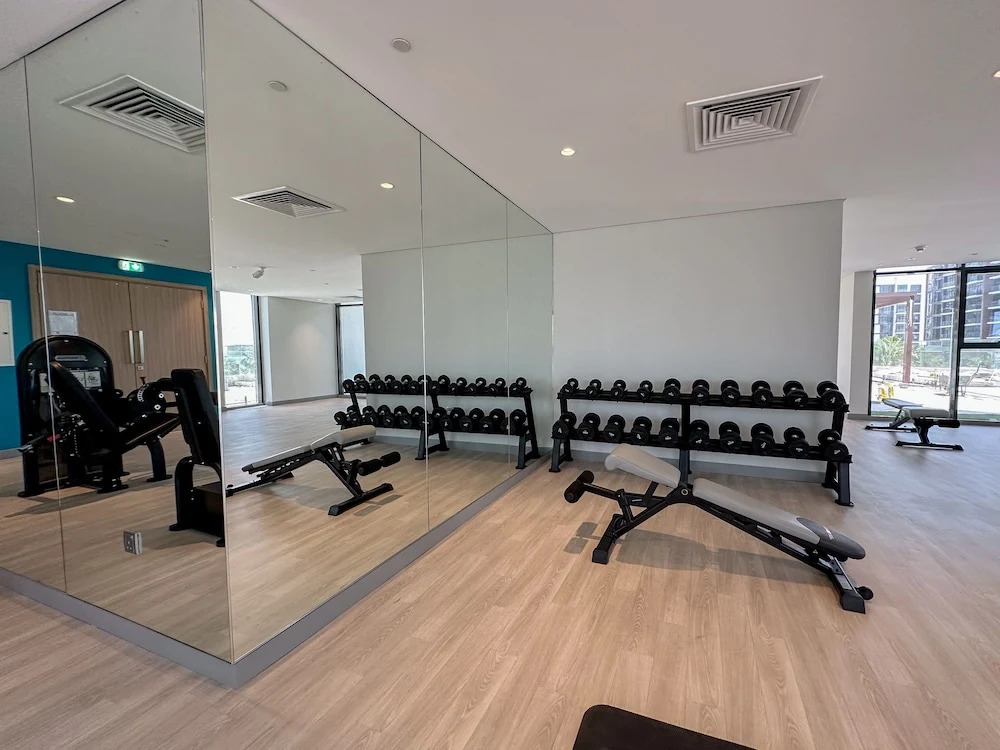 Luxury StayCation - Comfy Condo With Balcony In The Heart of Meydan