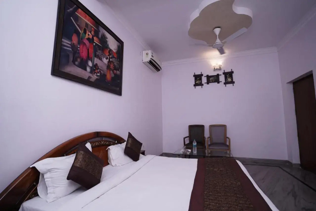 Hotel Lecston inn