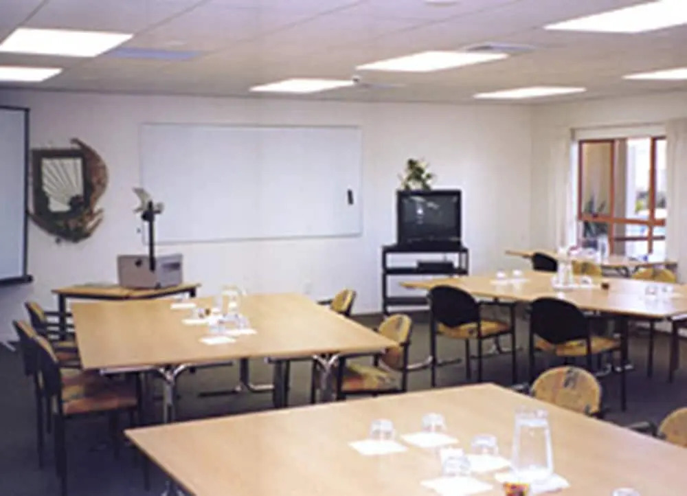 Albany Executive Motor Inn Limited