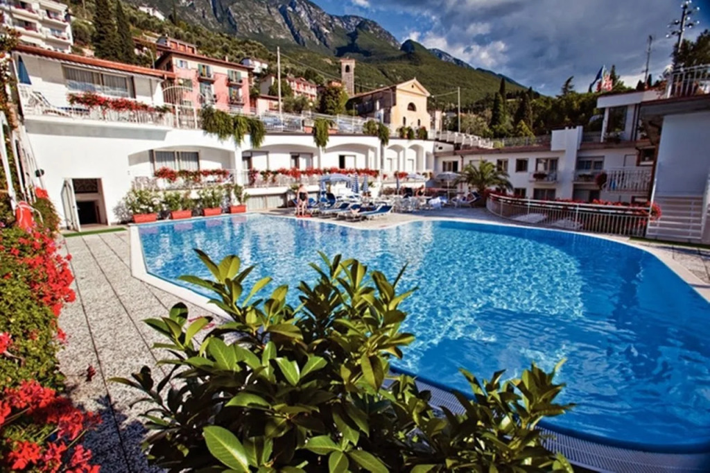 Hotel Excelsior Bay
