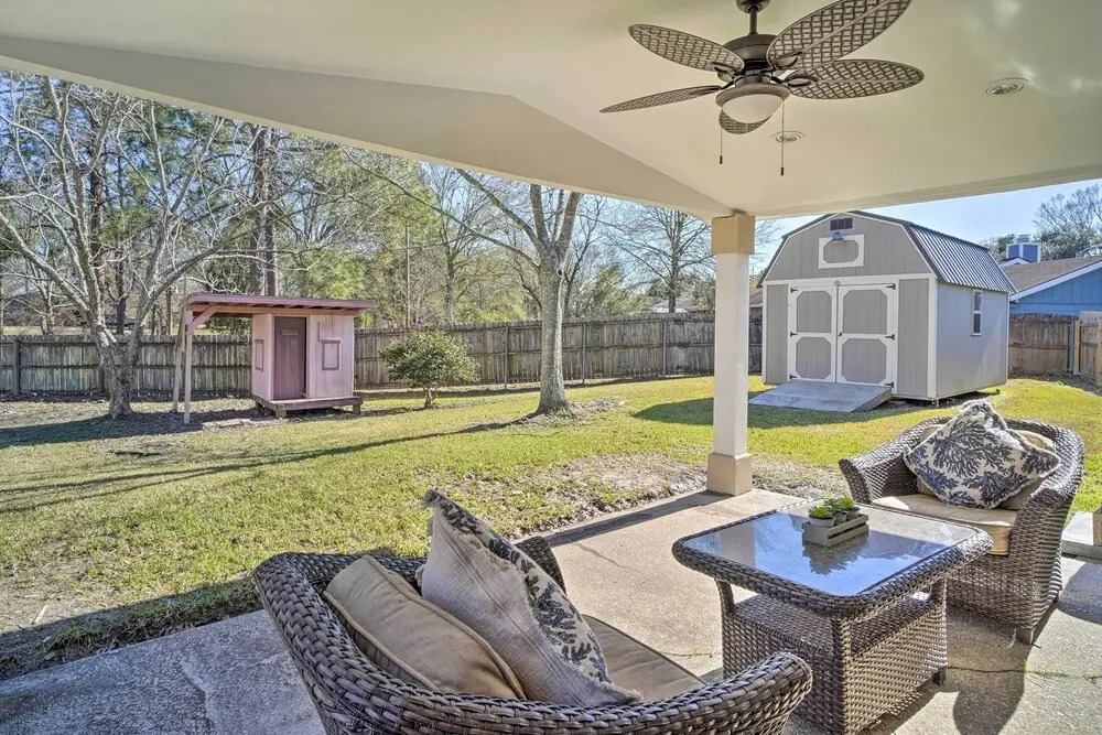 Updated Baton Rouge Home with Grill about 10 Mi to Dtwn