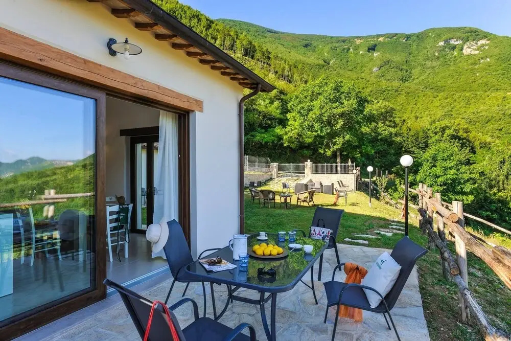 Acquanera 6&2 by Marche Holiday Villas