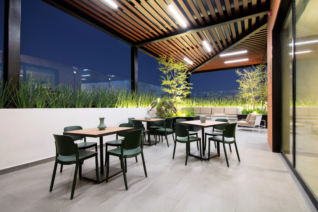 Staybridge Suites - Guadalajara Novena by IHG