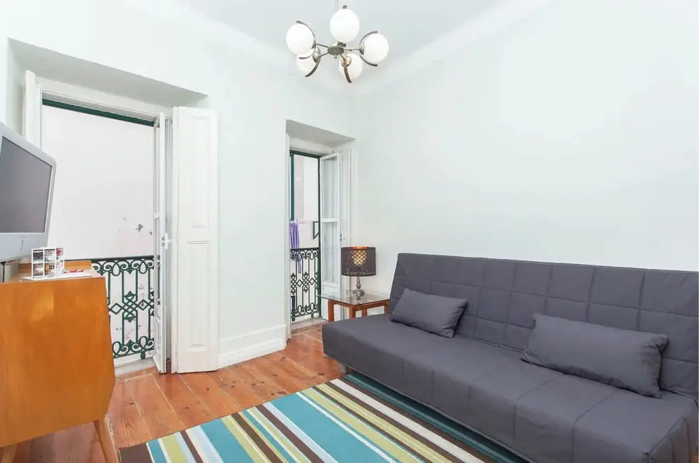 Historical 2-Bed Alfama Charm