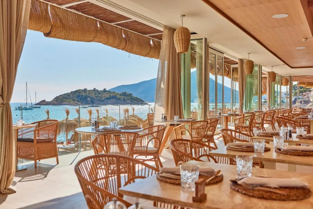 Universal Aquamarin Beach Houses