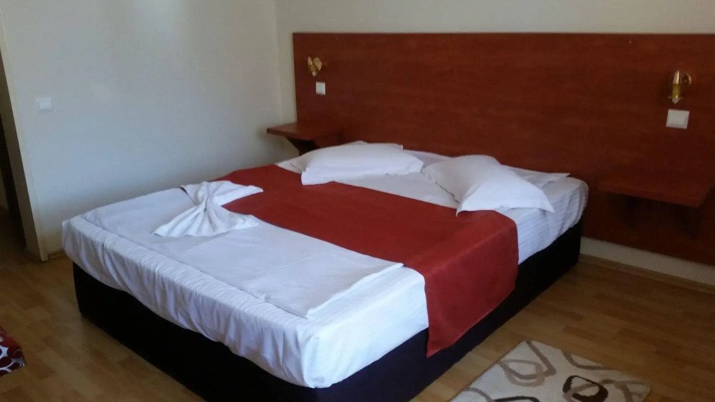 Tomis Hotel Neptun
