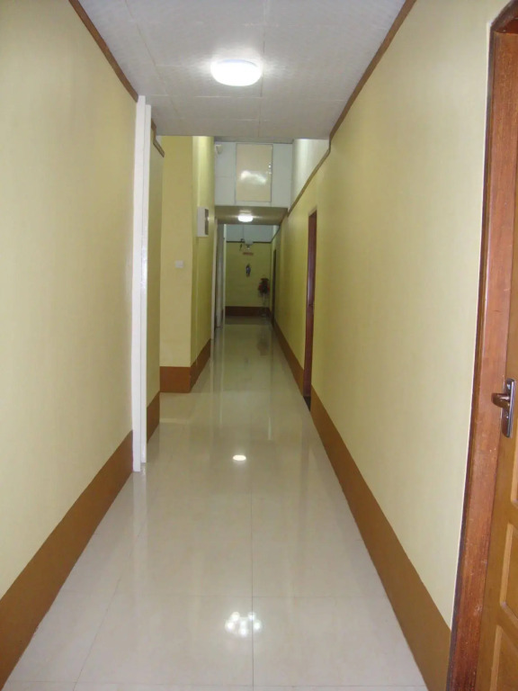 Yangon Urban Hotel