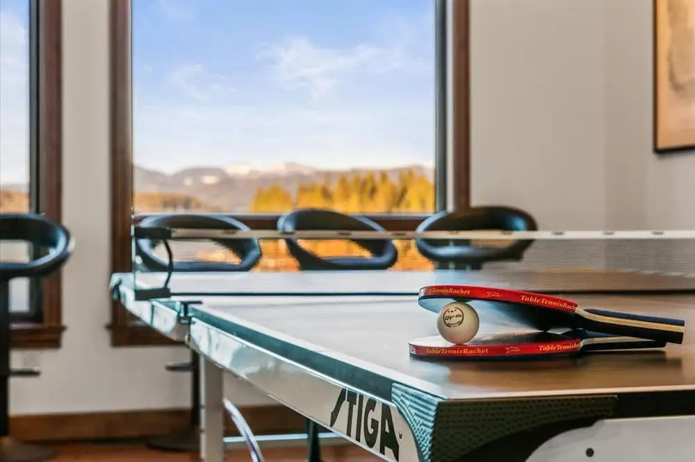 Deja View in Hayden With 5 Bedrooms and 6 Bathrooms