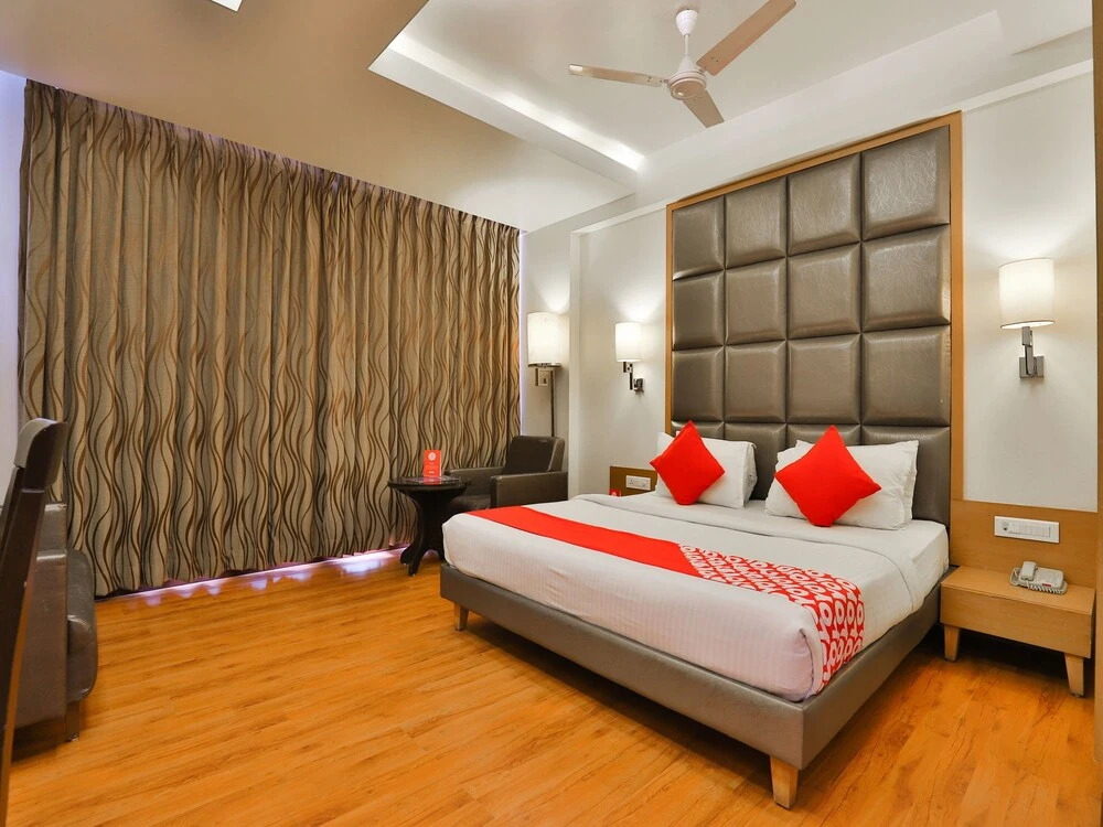 Capital O 17101 Hotel Furatt International