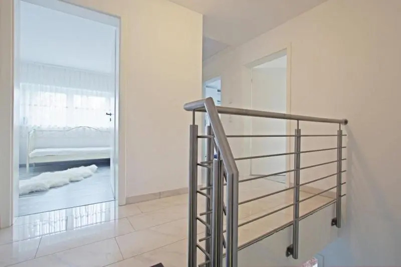 5287 Private Rooms