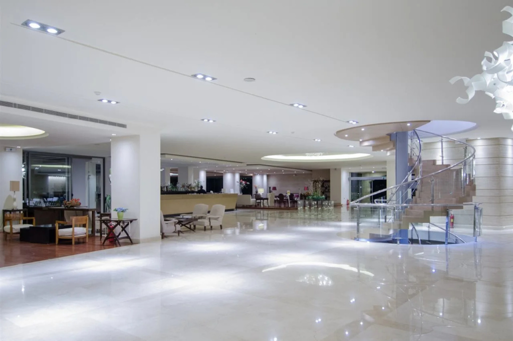 The Ixian Grand & All Suites
