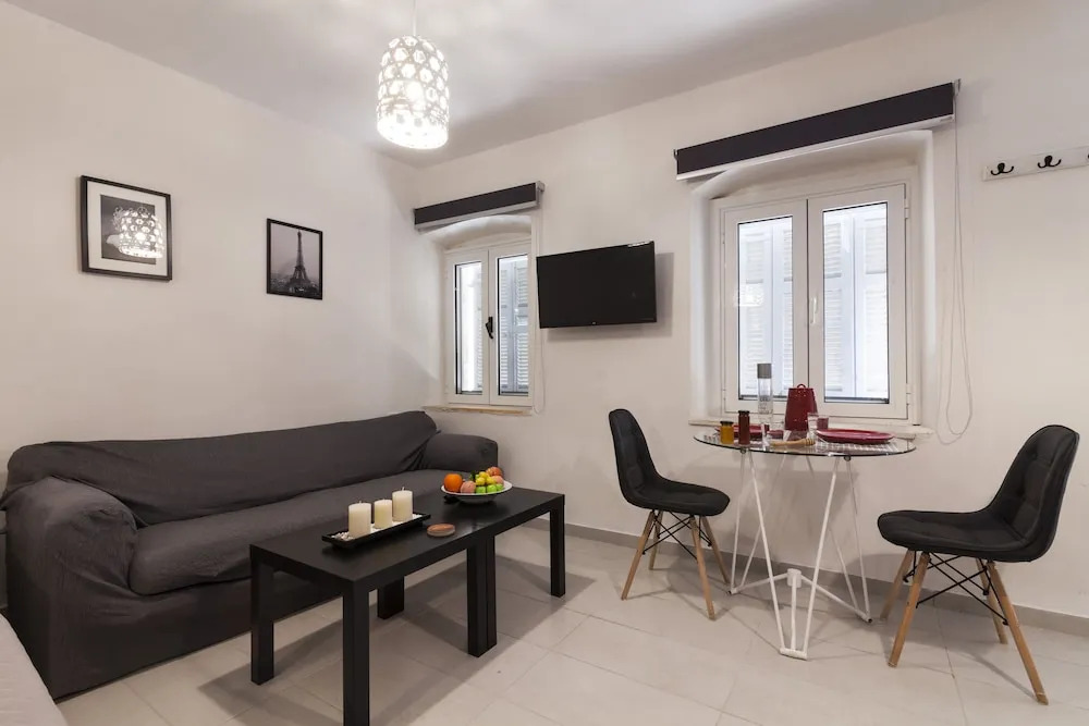 Spianada Studios by Konnect, Old Corfu Town