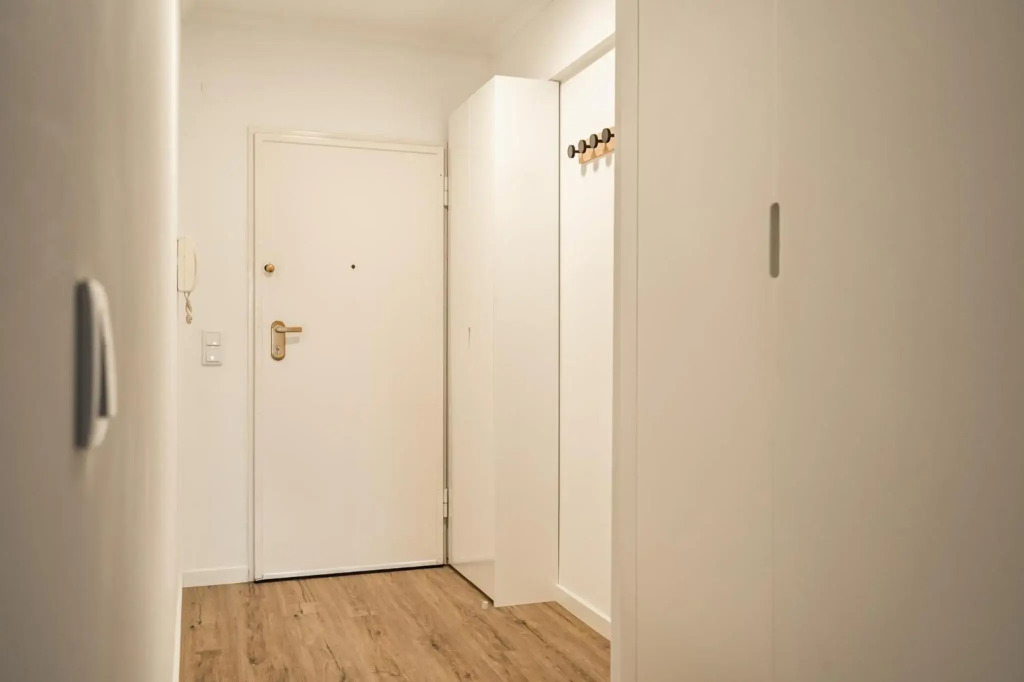 Akicity Penha Ebony