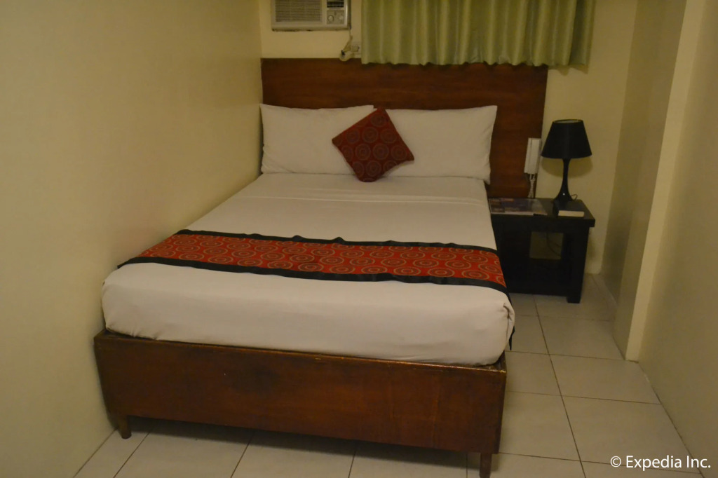 Viewpark Hotel Tagaytay