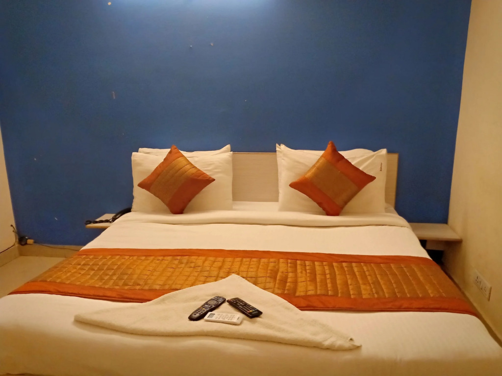 Hotel Mohan Noida