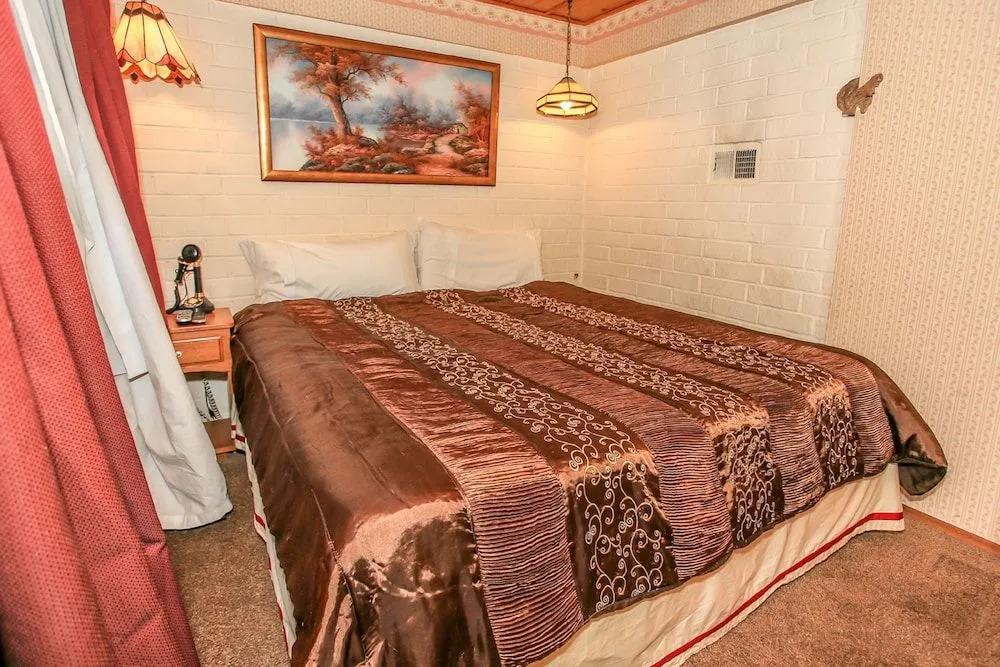 Cornerstone Cabin