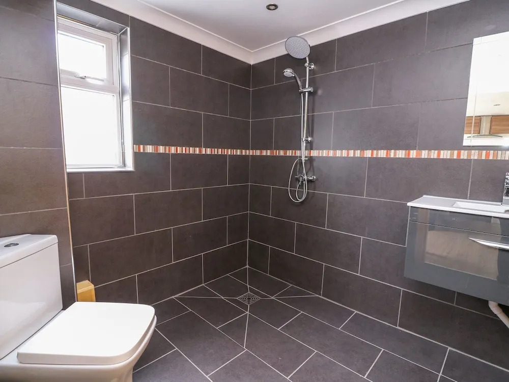 1 Poplar Terrace
