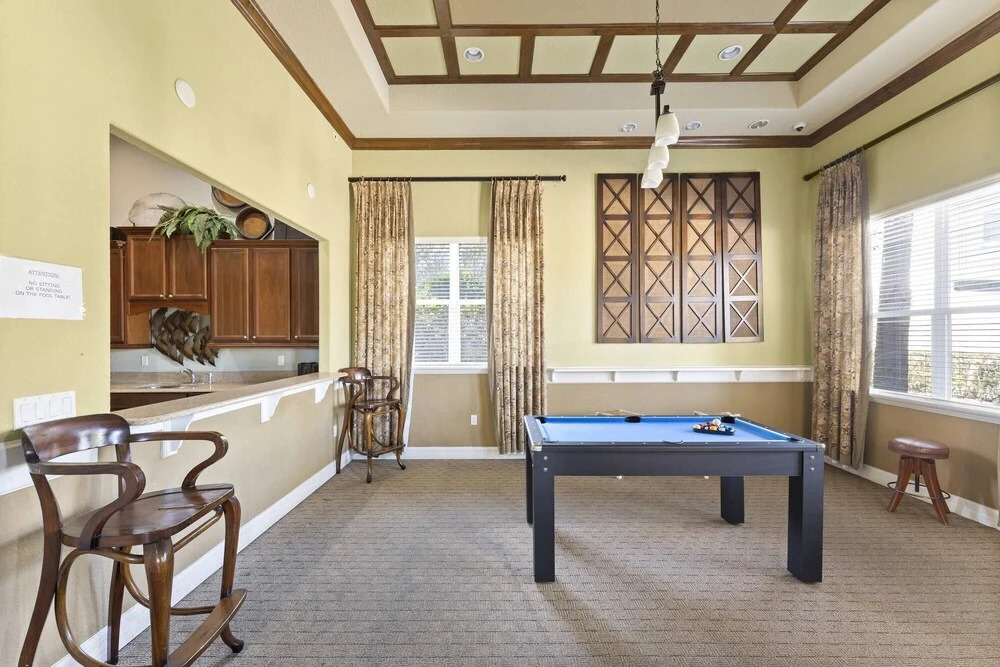 Caravelle House