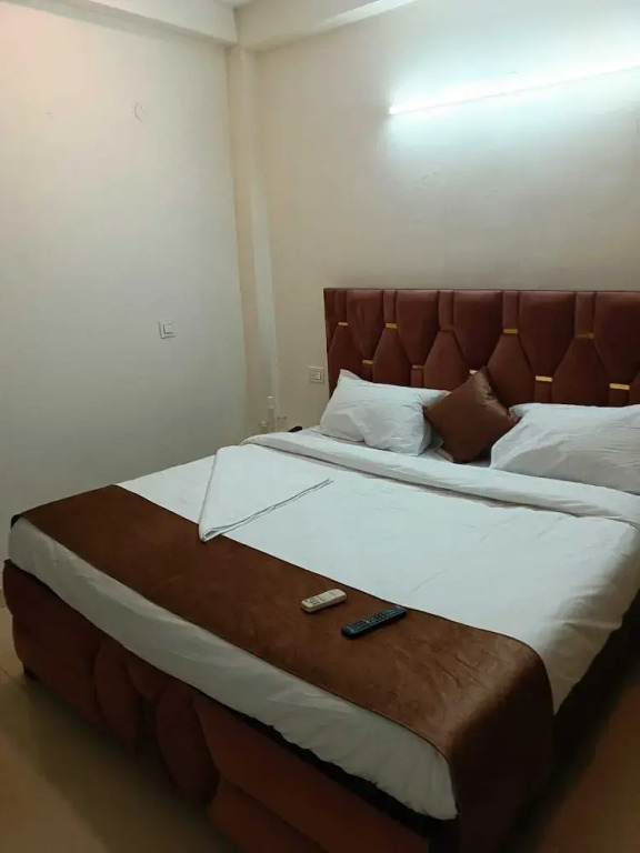 Soooper Hotel