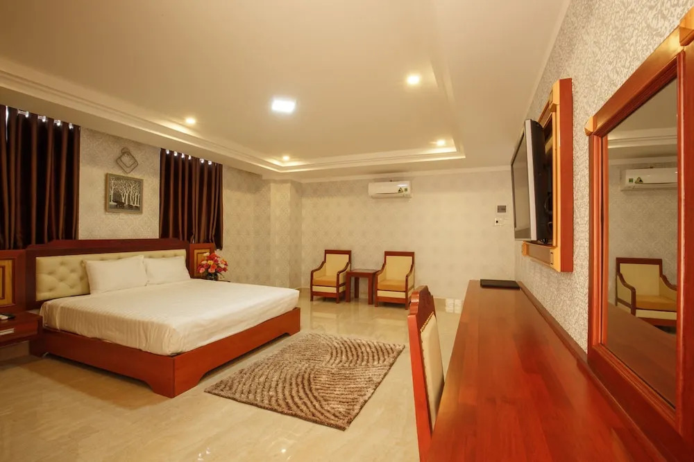 Duc Long Apartment 2