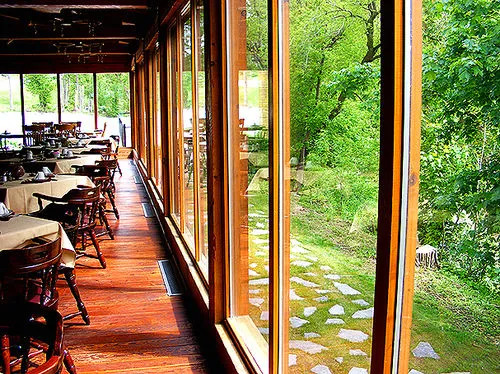 Mill Tales Inn