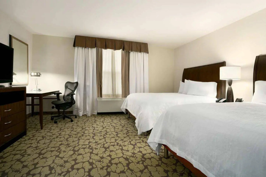 Hilton Garden Inn Auburn