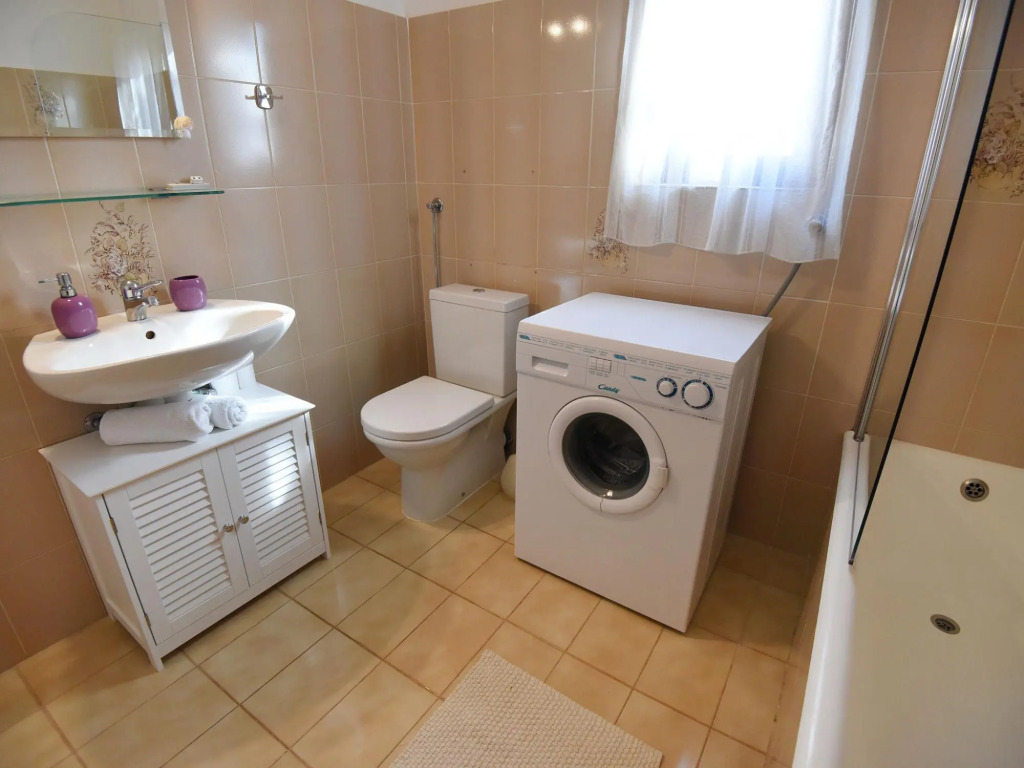 Scenic Apartment in Maslenica With Terrace