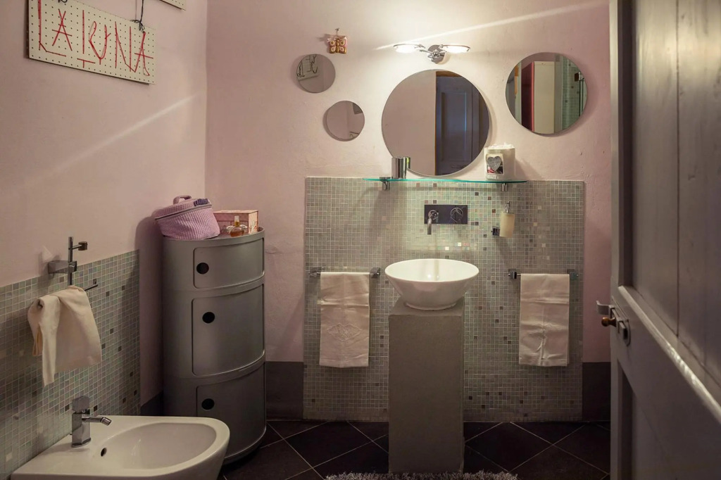 Villa With Pool in Splendid Panoramic Location Just 20 Minutes From Florence-sotto Colle - Villa