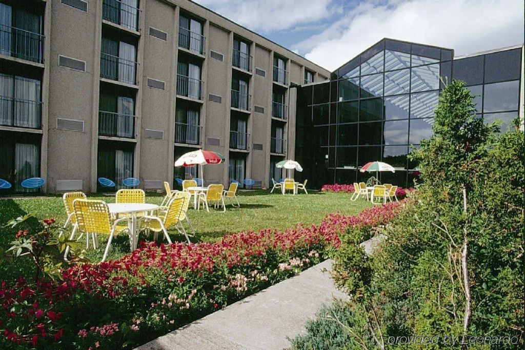 La Saguenéenne - Hôtel et Centre de Congrès