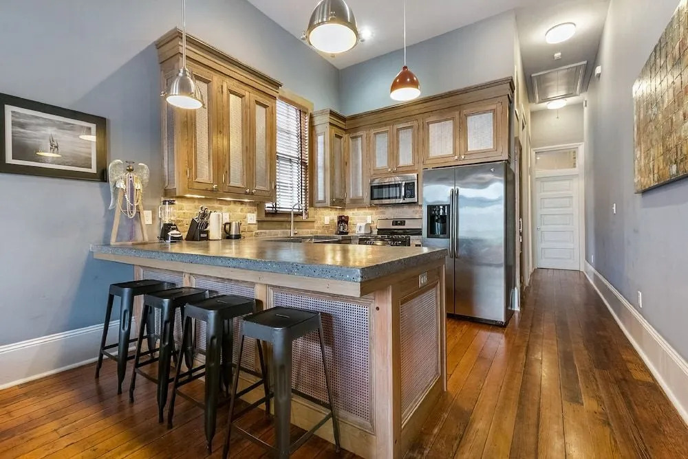 Modern 1-BD Near French Quarter | Walk to Superdome