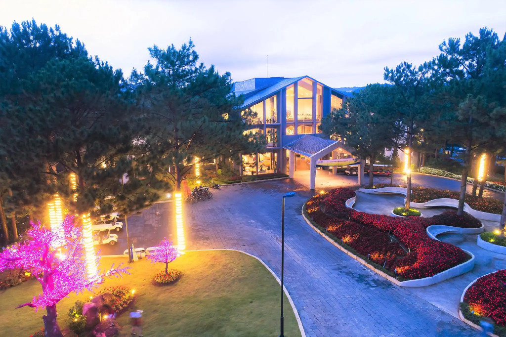 Terracotta Hotel & Villa Tuyen Lam Lake Dalat