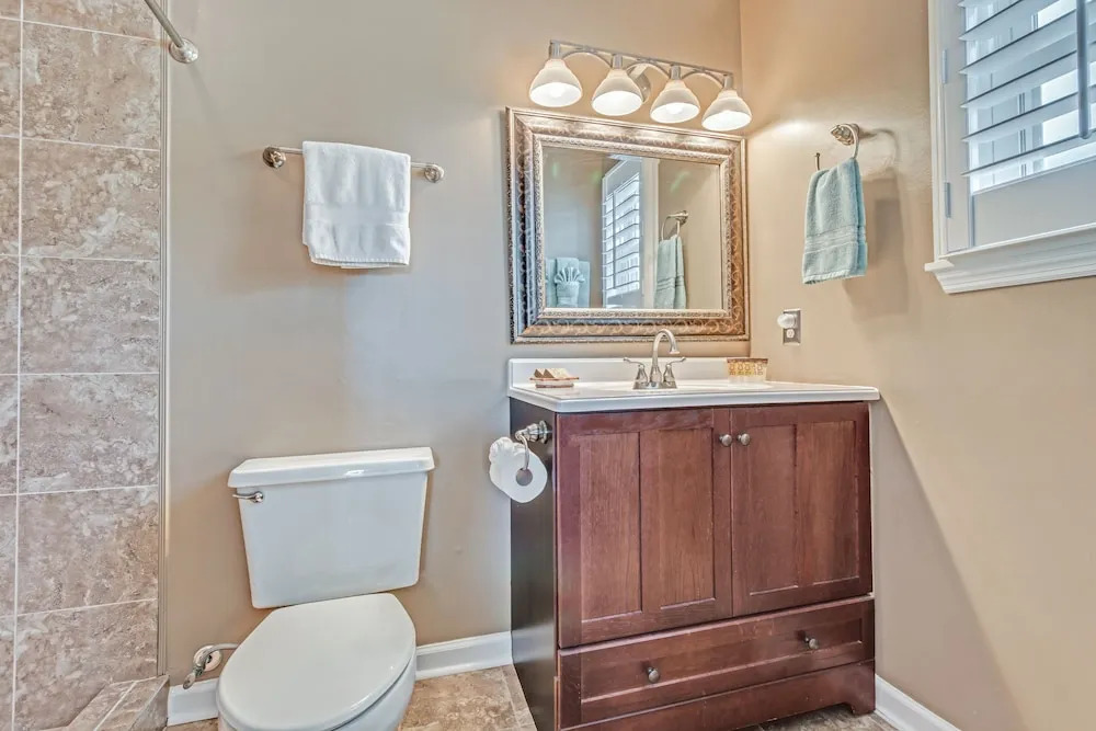 920 W Ashley Ave Home 3 Bedrooms 2 Bathrooms Home