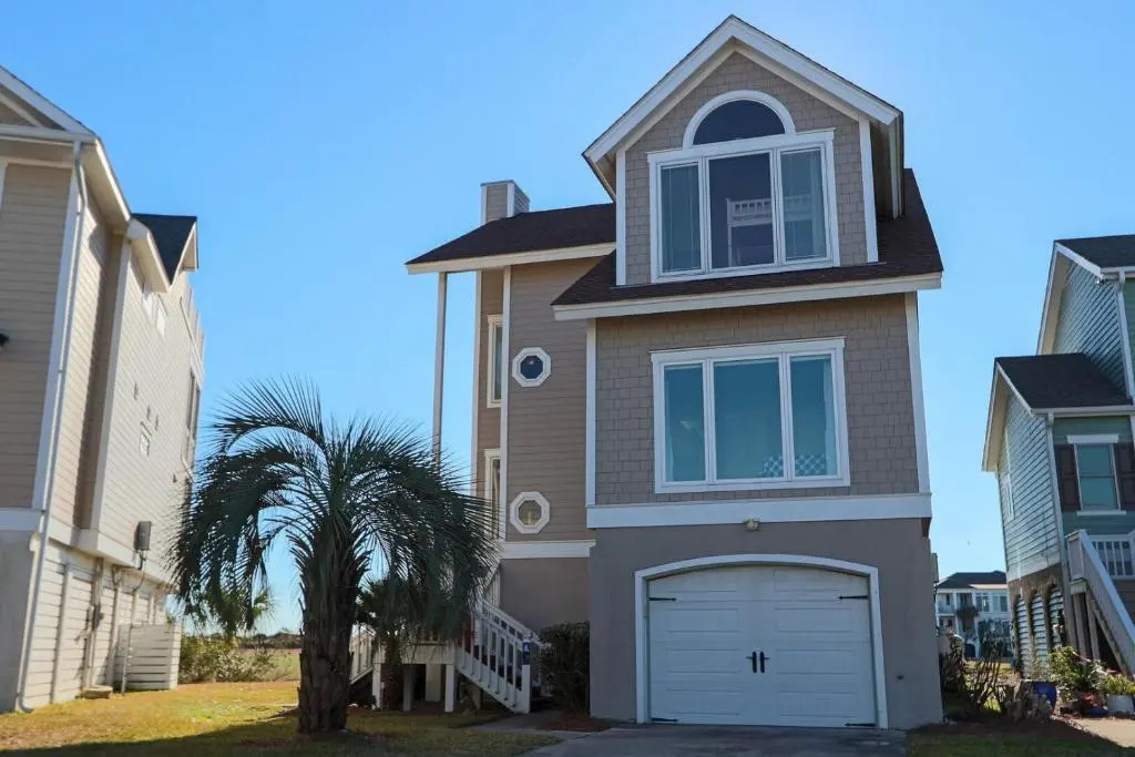 355 Ocean Point Dr