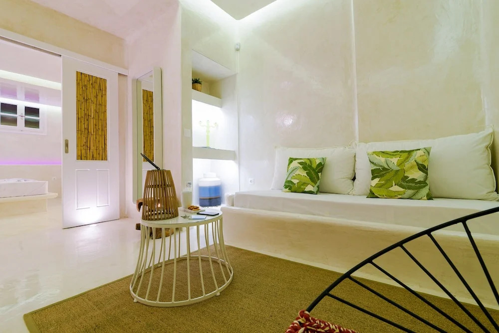Mykonos 52m² Luxury Apartment Sea side Ornos