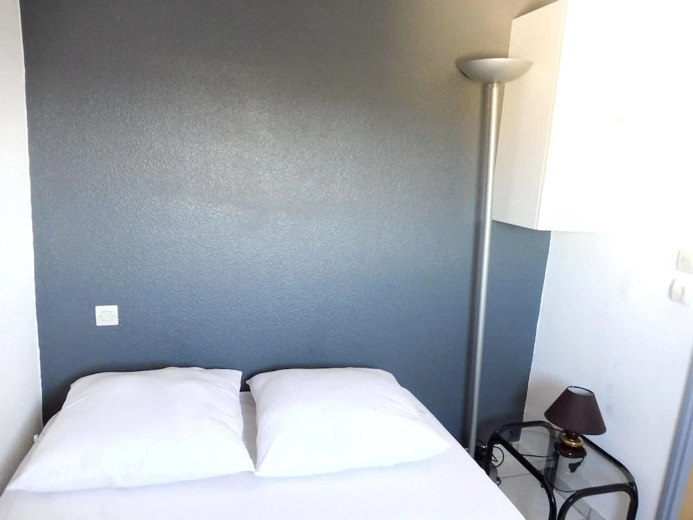 Apartment With one Bedroom in Narbonne, With Wonderful sea View, Balco