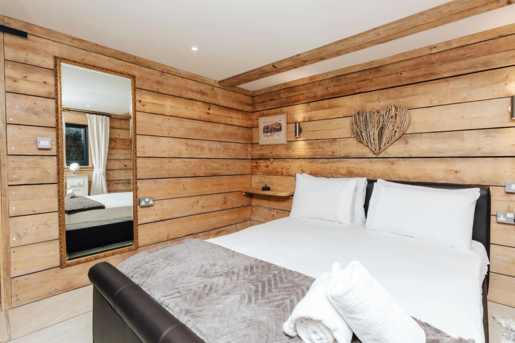 Owl Barn in Oxford With 5 Bedrooms and 5 Bathrooms