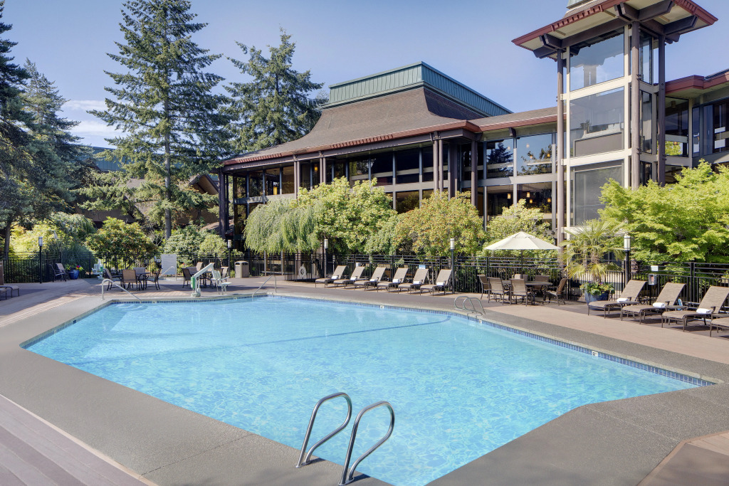 DoubleTree by Hilton Seattle Airport