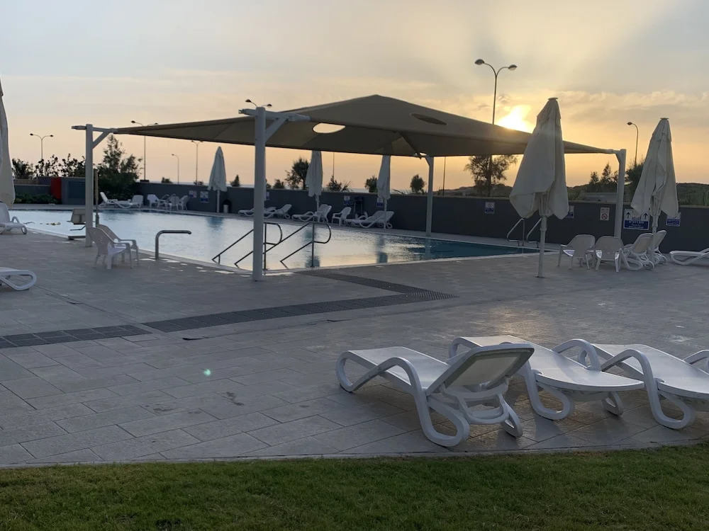 Prince Palace Netanya South Beach