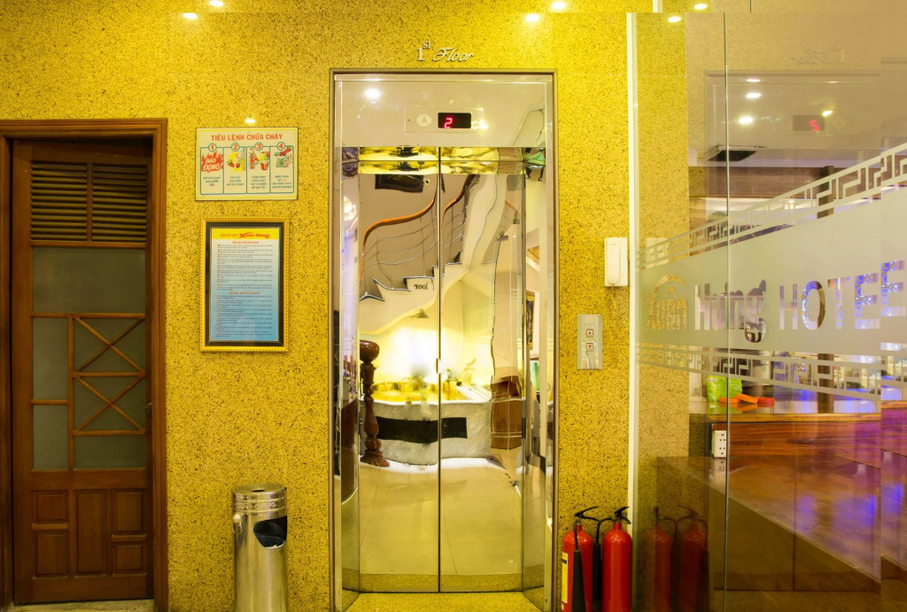 Xuan Hung Hotel
