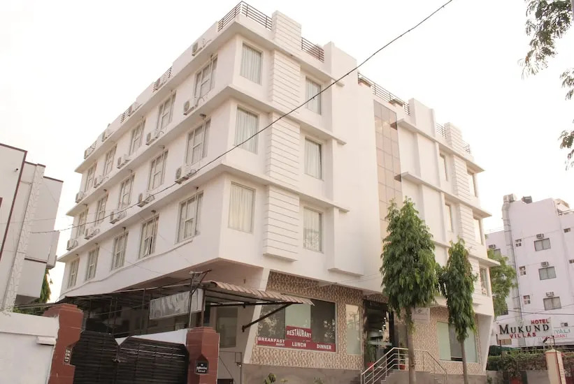 Hotel mukund villas