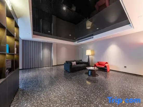 Yue TA X Esports Hotel (Jinshawan Branch, Zhanjiang)