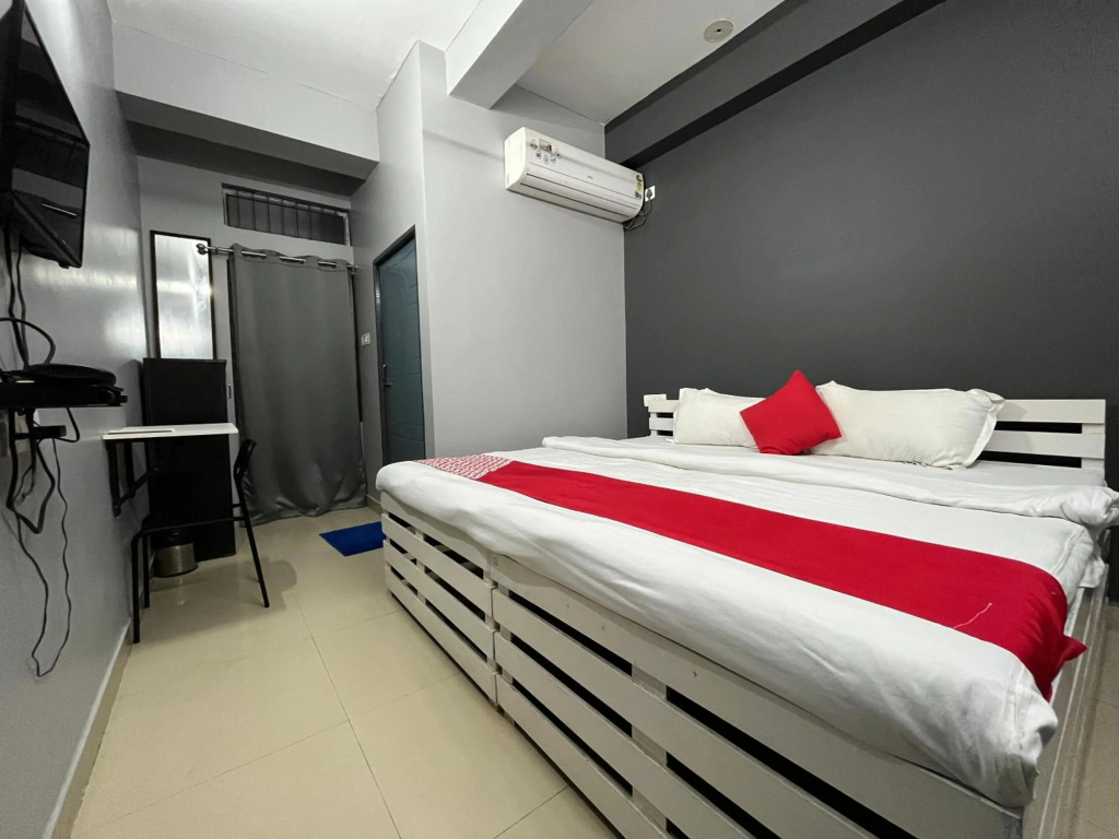 Urban Inn Rukminigaon