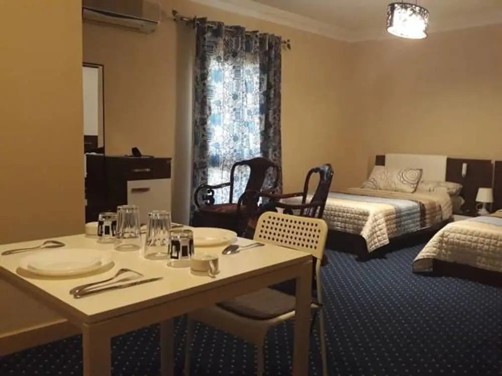 Chelay Apartments