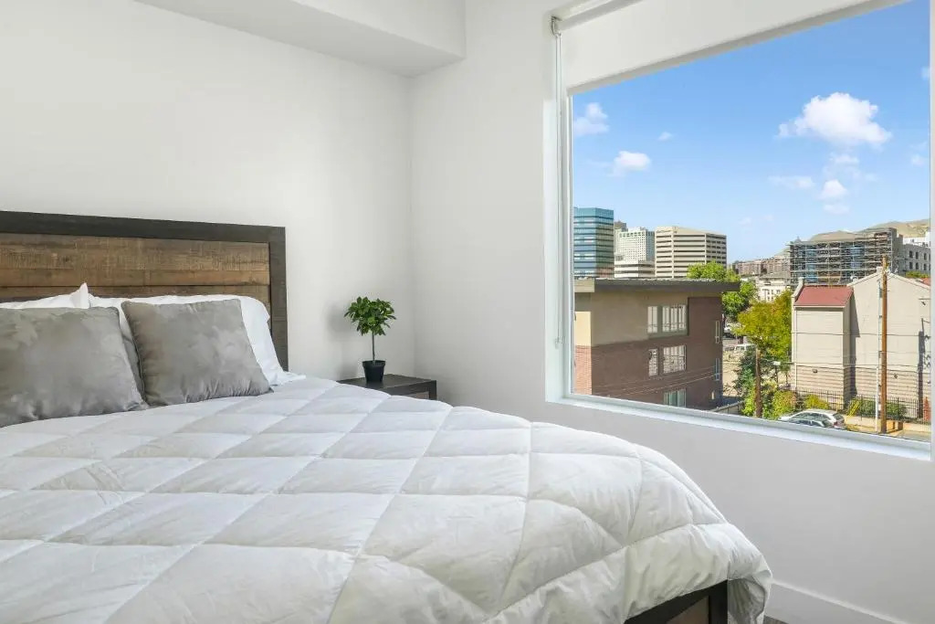 Luxe Downtown Condo with Amenities 21