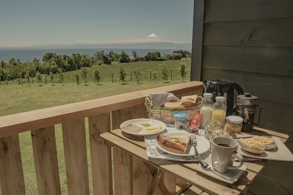 Ave Lodge Frutillar